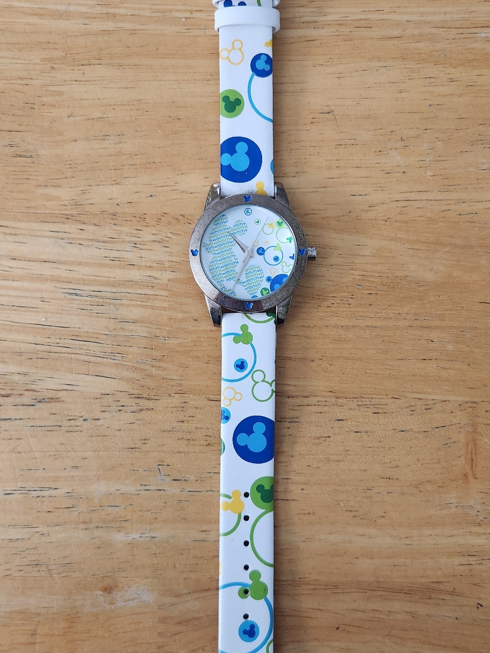 Playful Mickey-Inspired White Silicone Watch with Blue & Green Accents